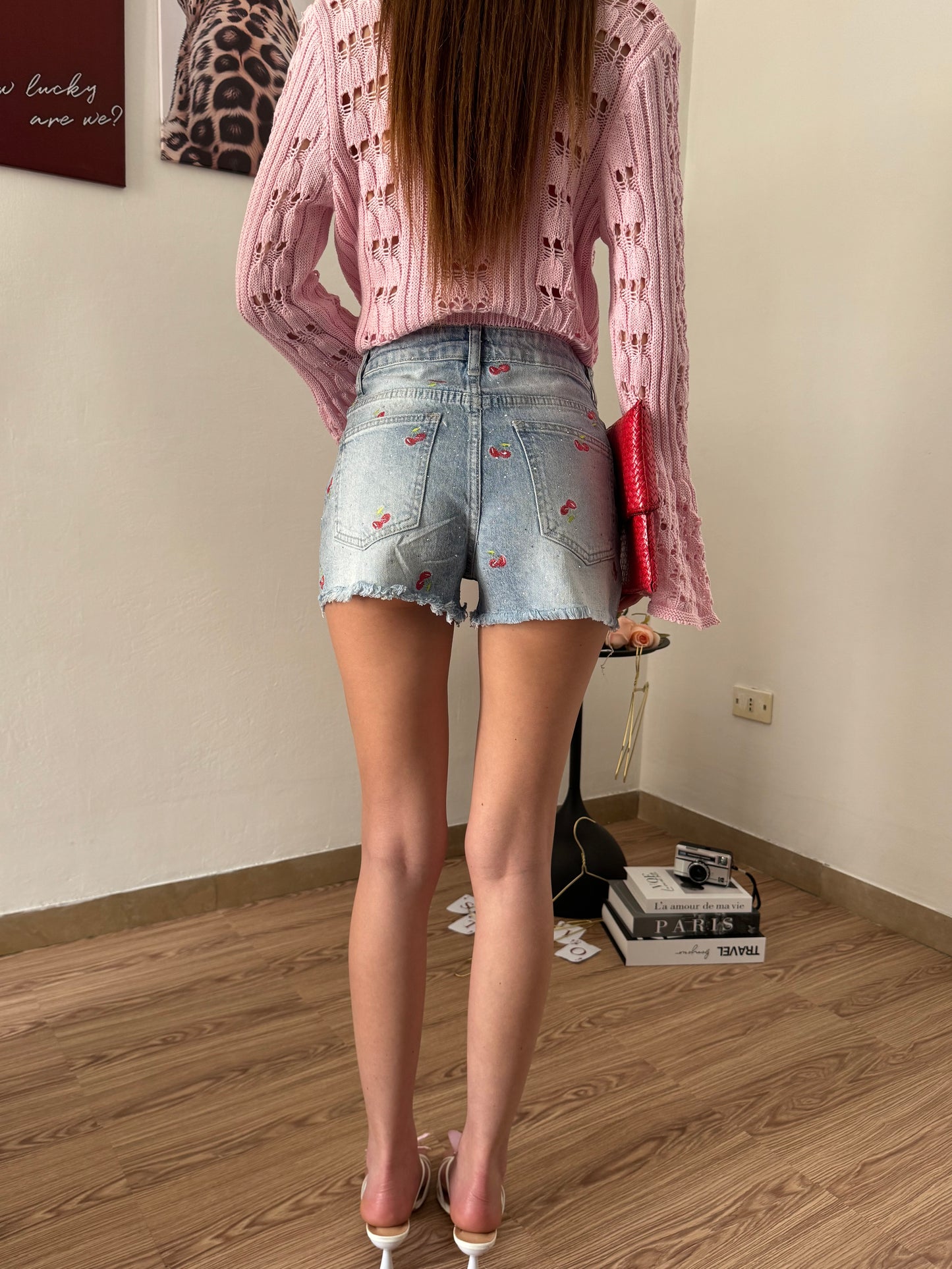 SHORT CHERRY