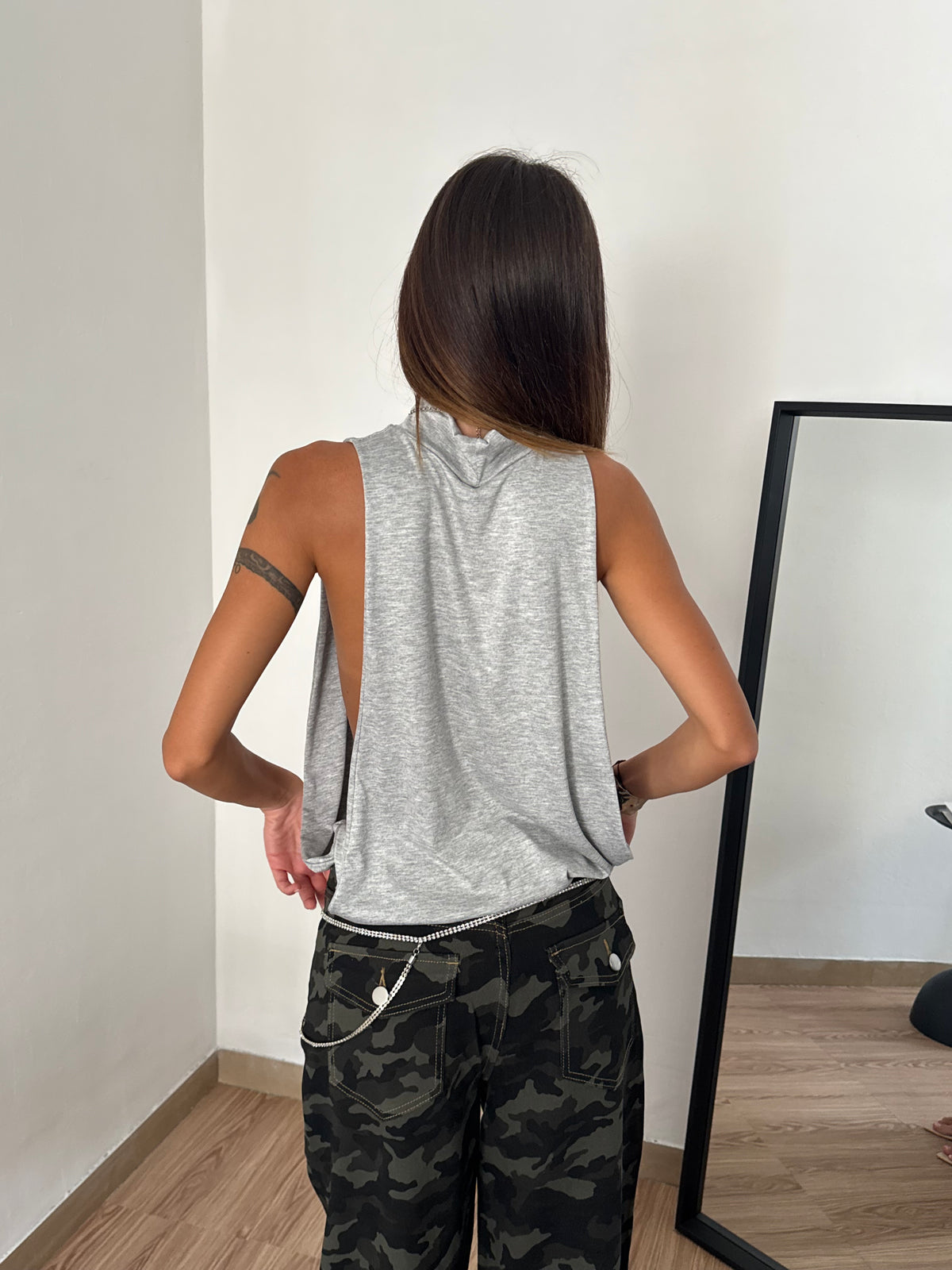 BODY CUT OUT